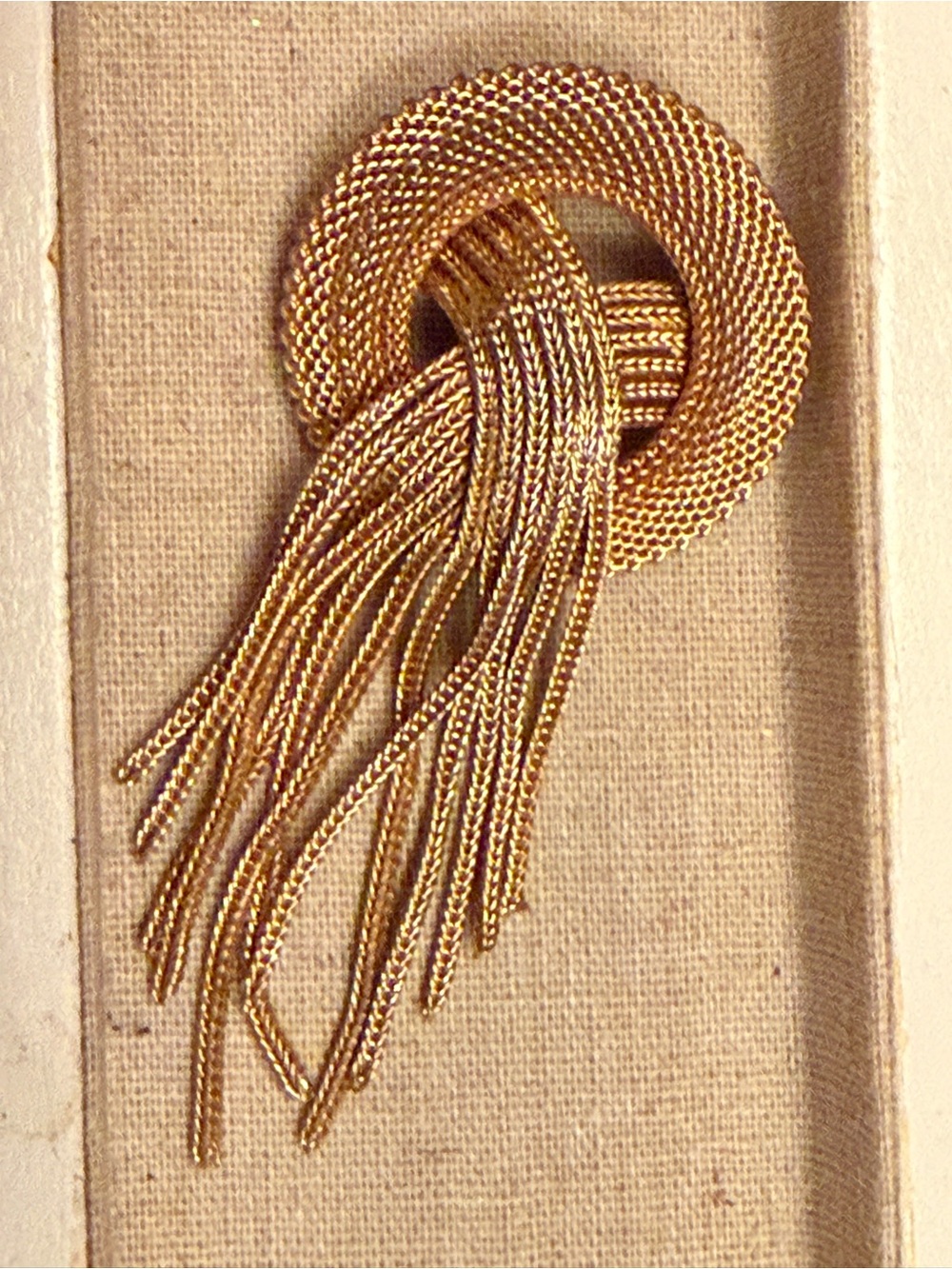 Vintage Castle Cliff Gold Tassel Knot Statement Brooch - Women Jewelry